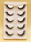 D289  Cat Eye Vegan Lashes 15mm D Styles